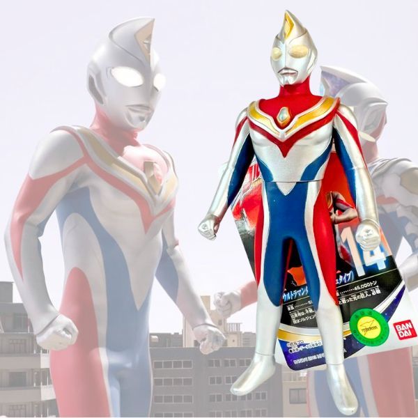 Đồ chơi giá tốt Ultra Hero 14 Ultraman Dyna Flash Type Figure