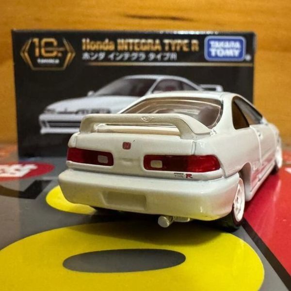 Đồ chơi Tomica Premium 10th Anniversary Honda Integra Type R unboxing
