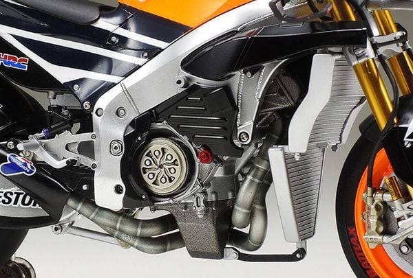 đồ chơi xe Repsol Honda RC213V '14 1/12 Tamiya 14130