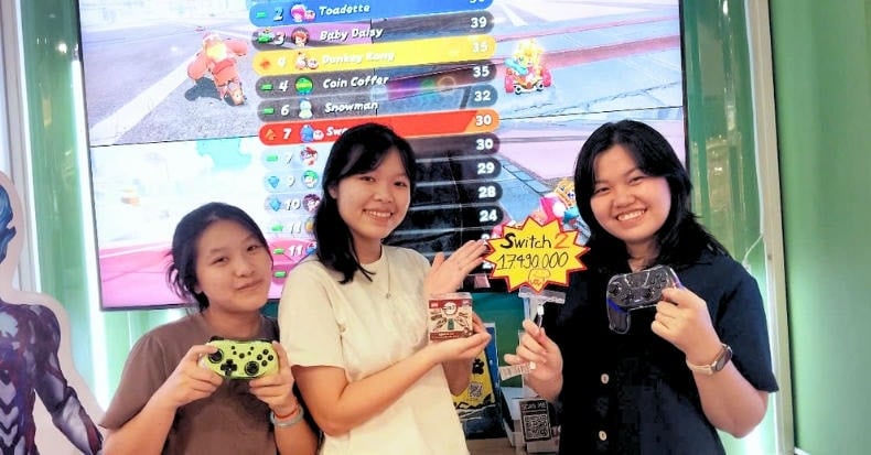 Trải nghiệm đua xe máy Nintendo Switch 2 nhận xe Tomica miễn phí