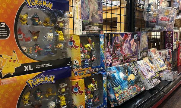 Figure Pokémon bán tại nShop