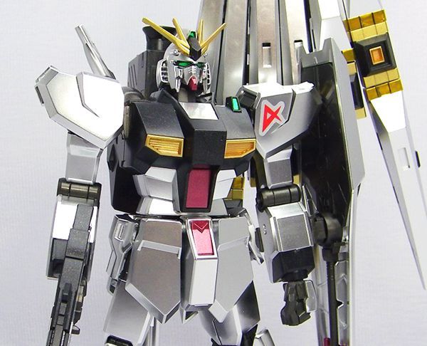 Cửa hàng bán mô hình RX-93 Nu Gundam Metallic Coating Ver. - HGUC  chính hãng