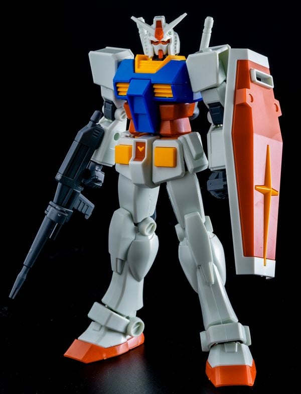 Gundam rẻ nhất Entry Grade RX-78-2 chất lượng Nhật Bản