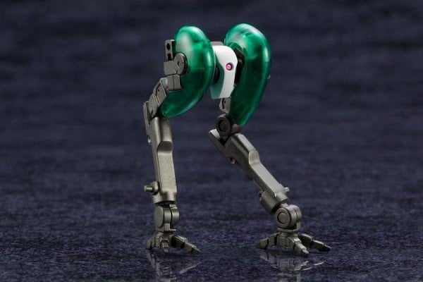 Control Droid của Hexa Gear Hidestorm có thể tách rời thành một đơn vị hỗ trợ riêng biệt