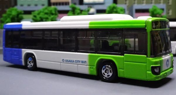 Đồ chơi mô hình xe Tomica No. 129 Isuzu Erga Osaka City Bus xe buýt tham quan thành phố thiết kế đẹp mắt chất lượng tốt chính hãng giá rẻ mua tặng bạn bè người thân người yêu gia đình con cái