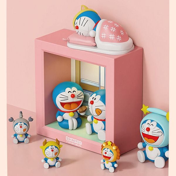 Hộp đèn trưng bày mô hình Doraemon chính hãng giá rẻ