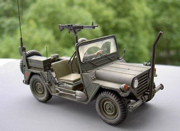 hướng dẫn ráp mô hình US M151A2 Ford Mutt 1-35 Tamiya 35123