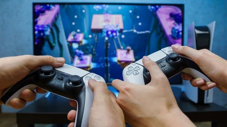 kinh nghiệm mua ps5 cũ chơi 2 người test máy