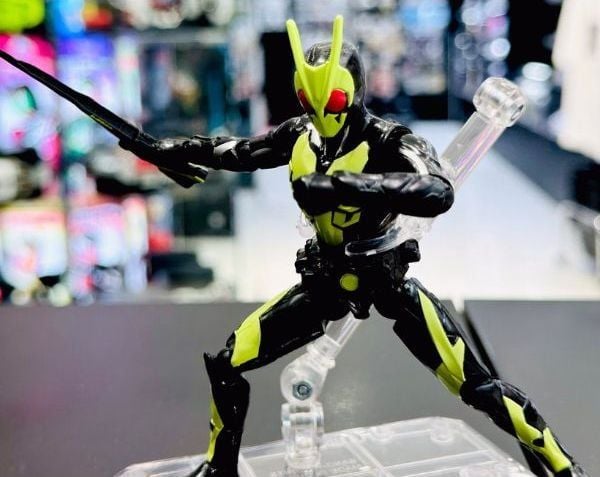 Kamen Rider Action Figure Mini Vol 1 Zero One trưng bày phòng làm việc