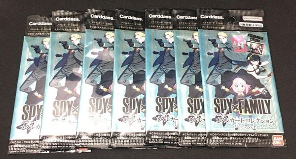 Thẻ bài Carddass SPY x FAMILY Metallic Card Collection Vol 1 hàng thật chính hãng bandai ngẫu nhiên in hình đẹp sắc nét sưu tầm