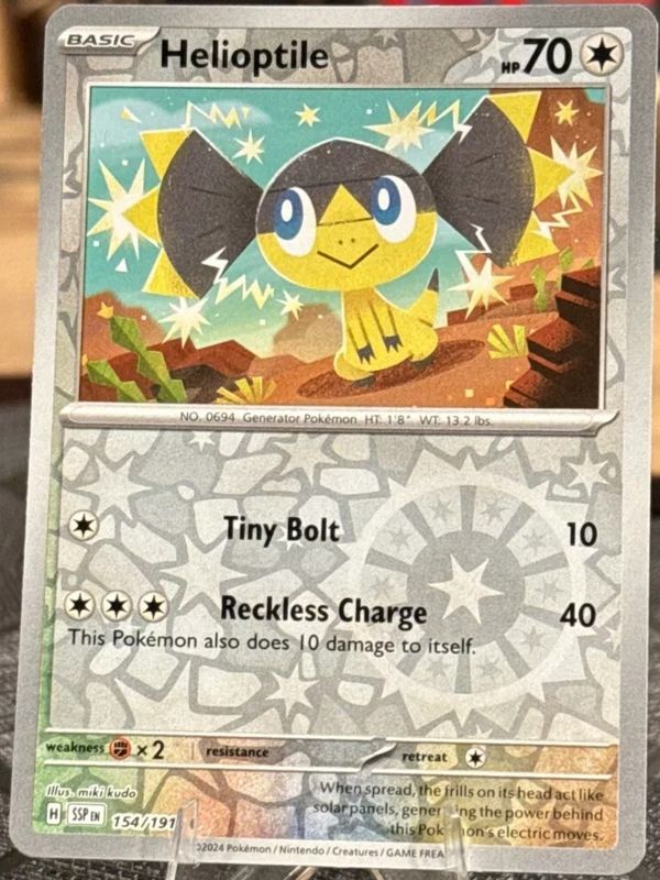 Khám phá nét nghệ thuật độc đáo từ bài Pokemon TCG Scarlet & Violet Surging Sparks tại nShop