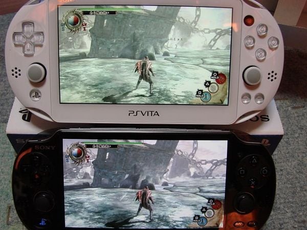 So sánh PS Vita 1000 và 2000: Cùng nhìn lại công nghệ OLED  LCD – nShop -  Game  Hobby