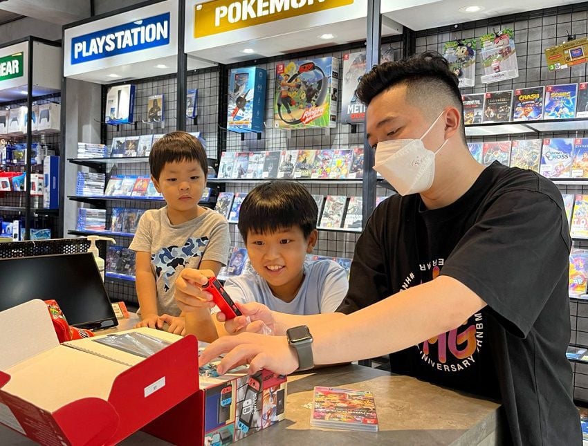 Máy chơi game Nintendo Switch bán tại cửa hàng nShop - Hồ Chí Minh
