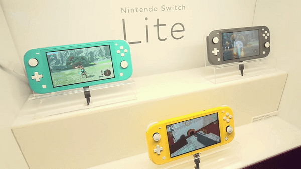 Nintendo Switch Lite mẫu trưng bày