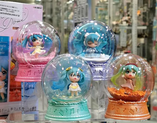 Shop bán Mô hình Hatsune Miku Series Scenery Dome đẹp mắt chất lượng tốt mua làm quà tặng trang trí trưng bày sưu tầm