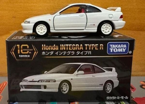 Đồ chơi Tomica Premium 10th Anniversary Honda Integra Type R giao hàng toàn quốc