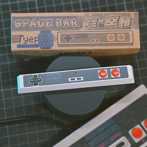 Shop bán phụ kiện gaming gear bán keycap thanh Space 6.25u hình NES Nintendo retro giá tốt