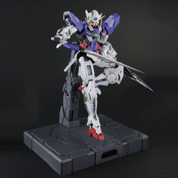 đồ chơi Gundam Exia PG 1/60 đủ vũ khí