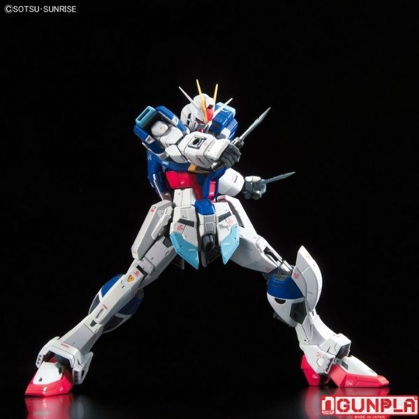 Mô hình lắp ráp Force Impulse Gundam (RG) chính hãng Bandai giá tốt