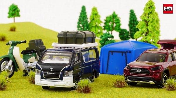 Mô hình xe cắm trại Go with Tomica! Auto Camp Set