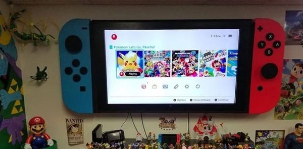 mở tivi cùng Nintendo Switch