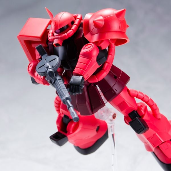 mua bán MS-06S Chars Zaku II Gundam Universe giá rẻ