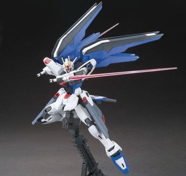 mua Freedom Gundam Revive Ver HG Việt Nam HCM