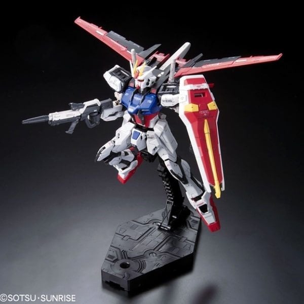 Mua mô hình RG Aile Strike Gundam chính hãng giá rẻ