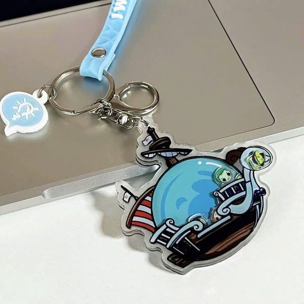 Móc khóa acrylic lắc tàu One Piece nhỏ gọn, dễ mang theo mọi lúc mọi nơi, tiện lợi và phong cách