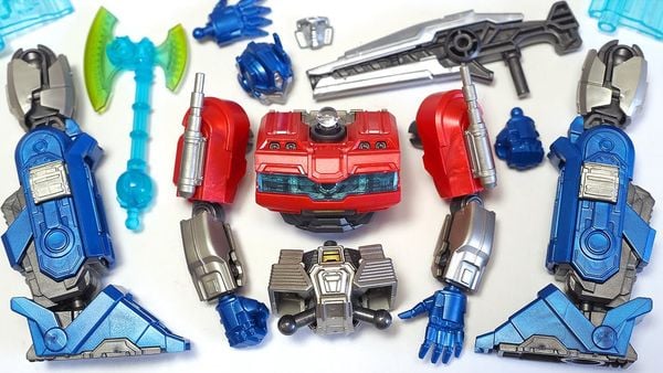 Transformers Classic Class 11 ONE Optimus Prime Model Kit Blokees 71161 mô hình lắp ráp chính hãng part nhựa màu đẹp khớp cử động linh hoạt mượt mà