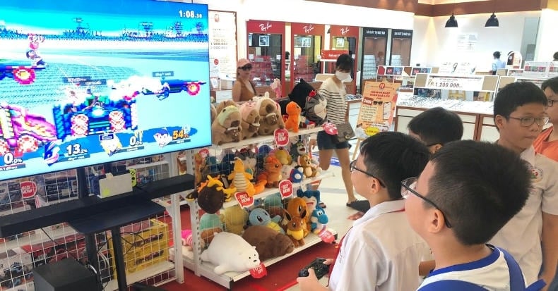 Trải nghiệm chơi game Nintendo Switch nhận quà tại Aeon Mall Bình Tân Weeboo