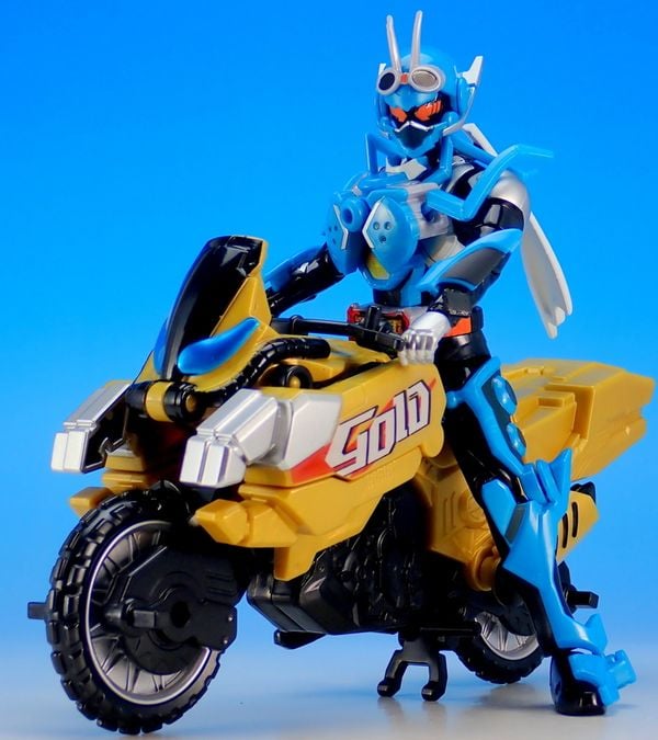 Mô hình Souchaku Henshin Kamen Rider Gotchard 2 Goldmechanichor Lightning Jungle  chất liệu nhựa cao cấp chi tiết tỉ mĩ đẹp mắt