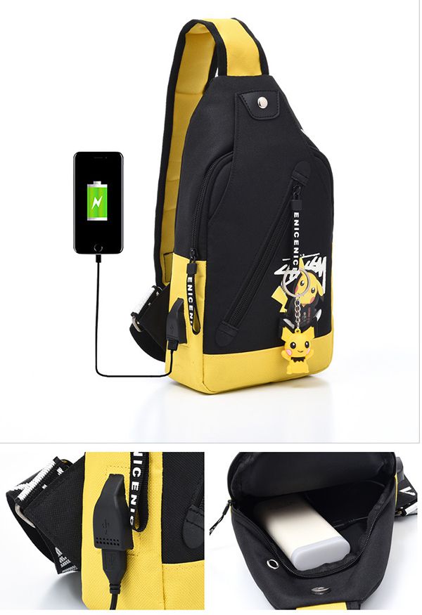 Túi đeo chéo Pikachu tặng kèm móc khóa Pokemon có tích hợp cổng sạc dự phòng