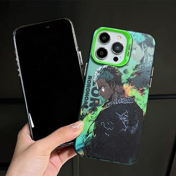 Shop chuyên phụ kiện điện thoại bán ốp lưng iPhone 15 hình anime One Piece OP Zoro kiếm sĩ giá tốt