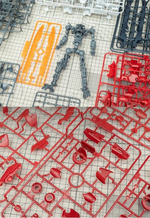 Đồ chơi mô hình Robot Knight of the Dark Sky có sẵn bộ khung xương dễ lắp cho người mới