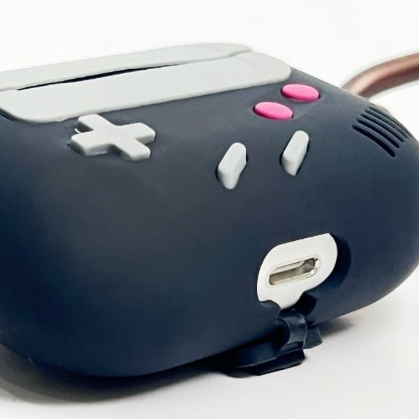 Ốp bảo vệ hộp sạc AirPods hình GameBoy