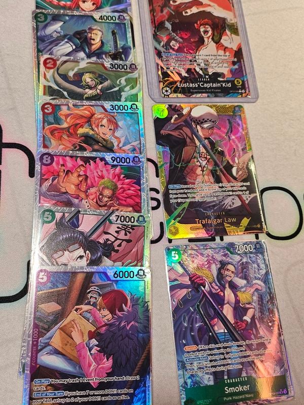 One Piece Card Game Booster Pack OP-10E Royal Blood tiếng Anh mang lại cơ hội sở hữu các thẻ bài đẹp mắt