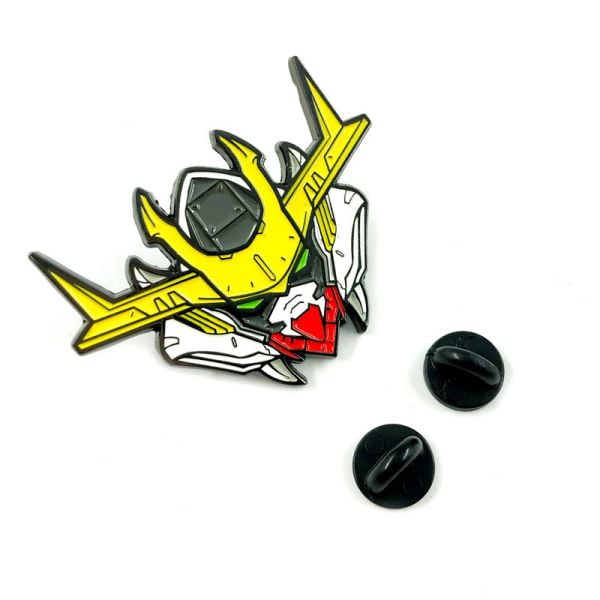 Phụ kiện trang trí balo Huy hiệu pin cài áo hình đầu Gundam Barbatos
