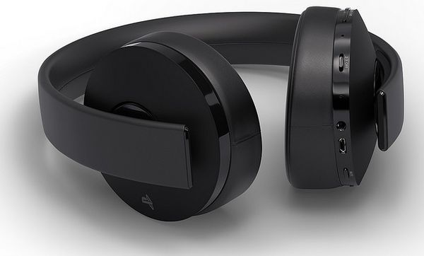 PlayStation Gold Wireless Headset 2018 Version