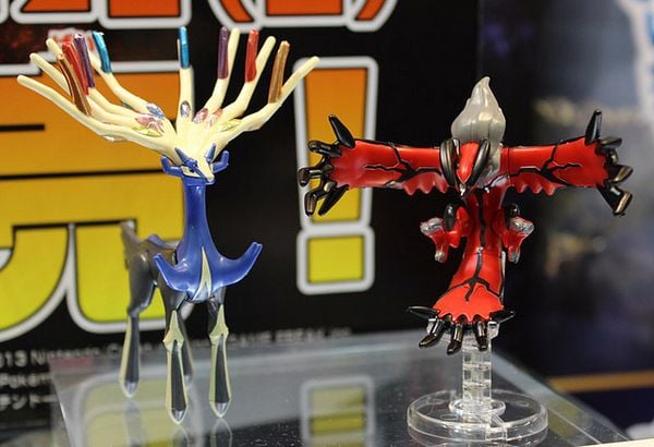 POKEMON PLAMO XERNEAS