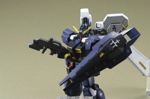 review Gundam TR-1 HAZEL II HGUC