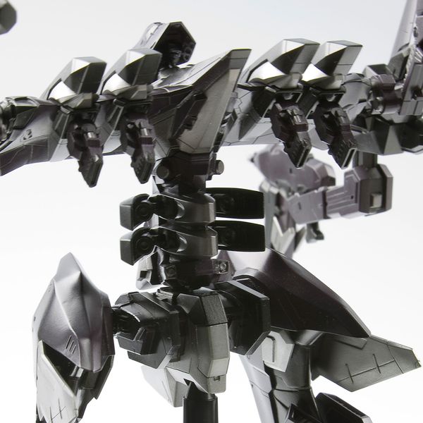 Aspina X-Sobrero Fragile Armored Core Variable Infinity VI067X model kit từ Kotobukiya dễ lắp ráp và trưng bày