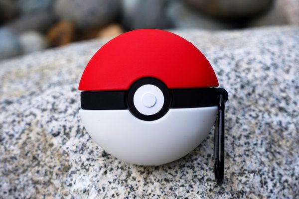 Shop phụ kiện iPhone Ốp Silicon AirPods Pro PokeBall chống sốc