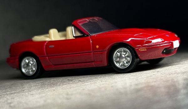 Tomica Premium 14 Mazda Eunos Roadster Special First Edition Mô hình xe có màu sơn cao cấp có giá trị sưu tầm