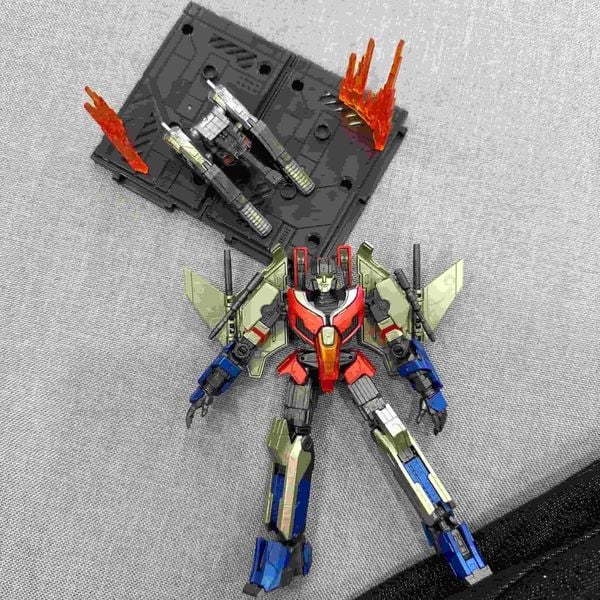 Mua Transformers Classic Class 16 ONE Starscream Model Kit Blokees 71177 tại nShop giá rẻ chất lượng tốt có giao hàng toàn quốc