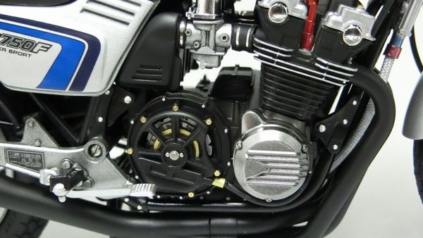 tùy biến mô hình xe Honda CB750F Custom Tuned 1-12 Tamiya 14066