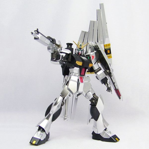 Mua bán mô hình RX-93 Nu Gundam Metallic Coating Ver. - HGUC chính hãng