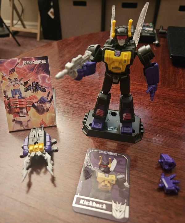 Hộp Mù Blokees Figures Transformers Galaxy Version 06 Parallel Universe nhận ngẫu nhiên mô hình đẹp mắt tại nShop