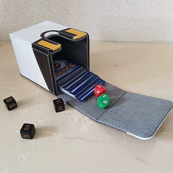 Deck Box Da Poke Ball Collection Đựng Bài Pokemon TCG nShop giao hàng hoả tốc
