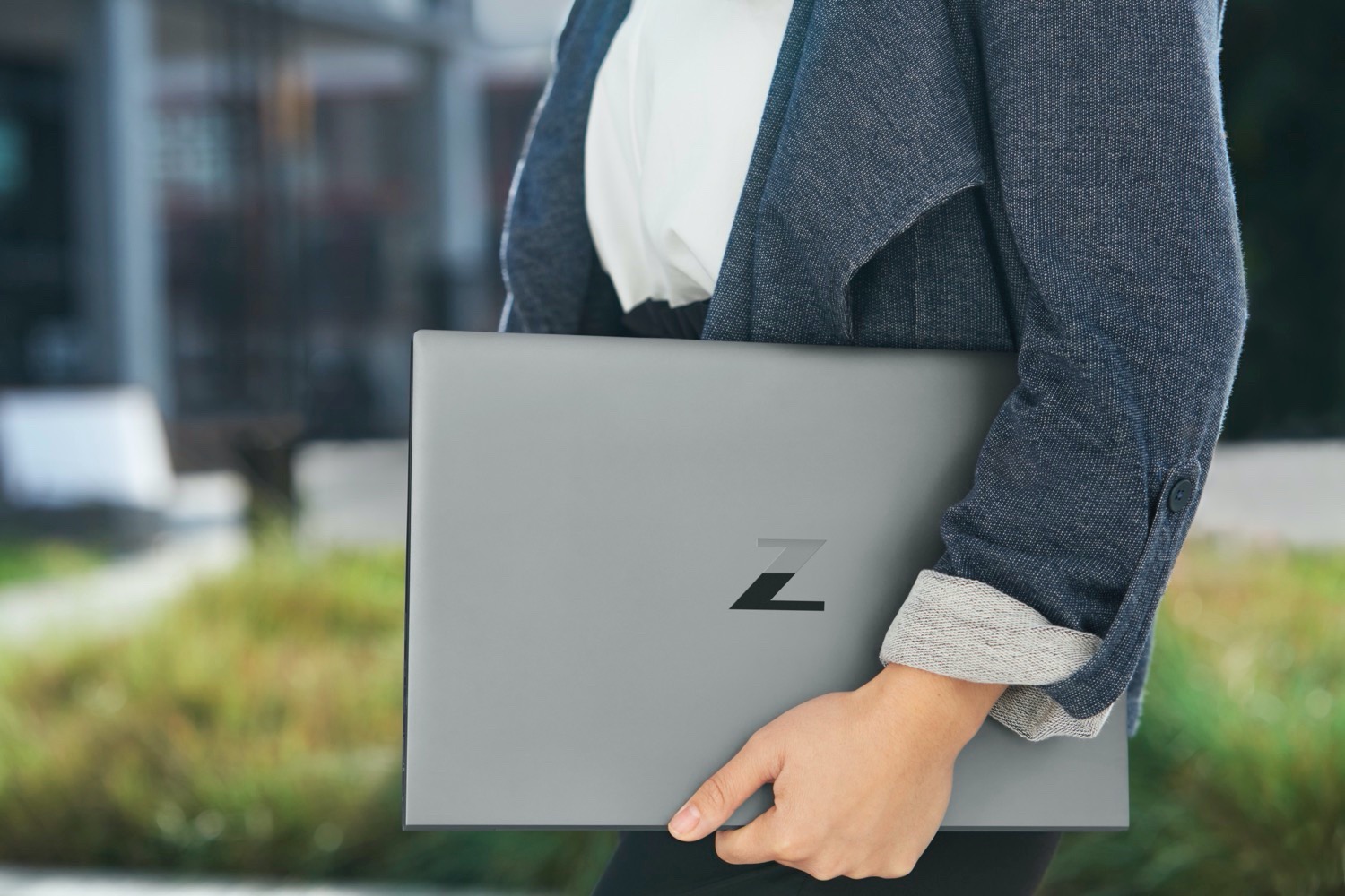 Máy trạm HP Zbook Studio G7 khẳng định bước đột phá với hiệu năng tối ưu cho kỹ thuật hạng nặng.